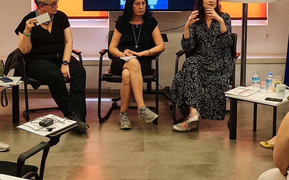 An IWPR debate in Istanbul last week explored the particular impact that gendered disinformation has on women in the public space as well as strategies to combat the phenomenon.